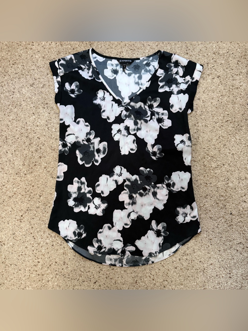 Express floral blouse (size xs)